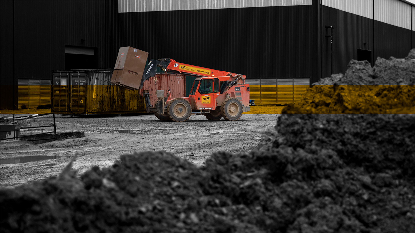 Building and maintenance projects contain many variables. Herc Rentals details some tips to reduce construction costs and curb unexpected delays.