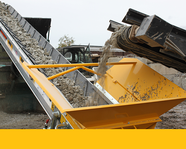 Many of the benefits of portable conveyor belts for companies include safer and more efficient material handling.